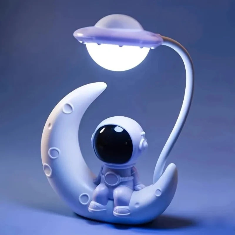 Lámpara LED Astronauta y Luna – Luz Nocturna Decorativa USB para Dormitorio y Escritorio
